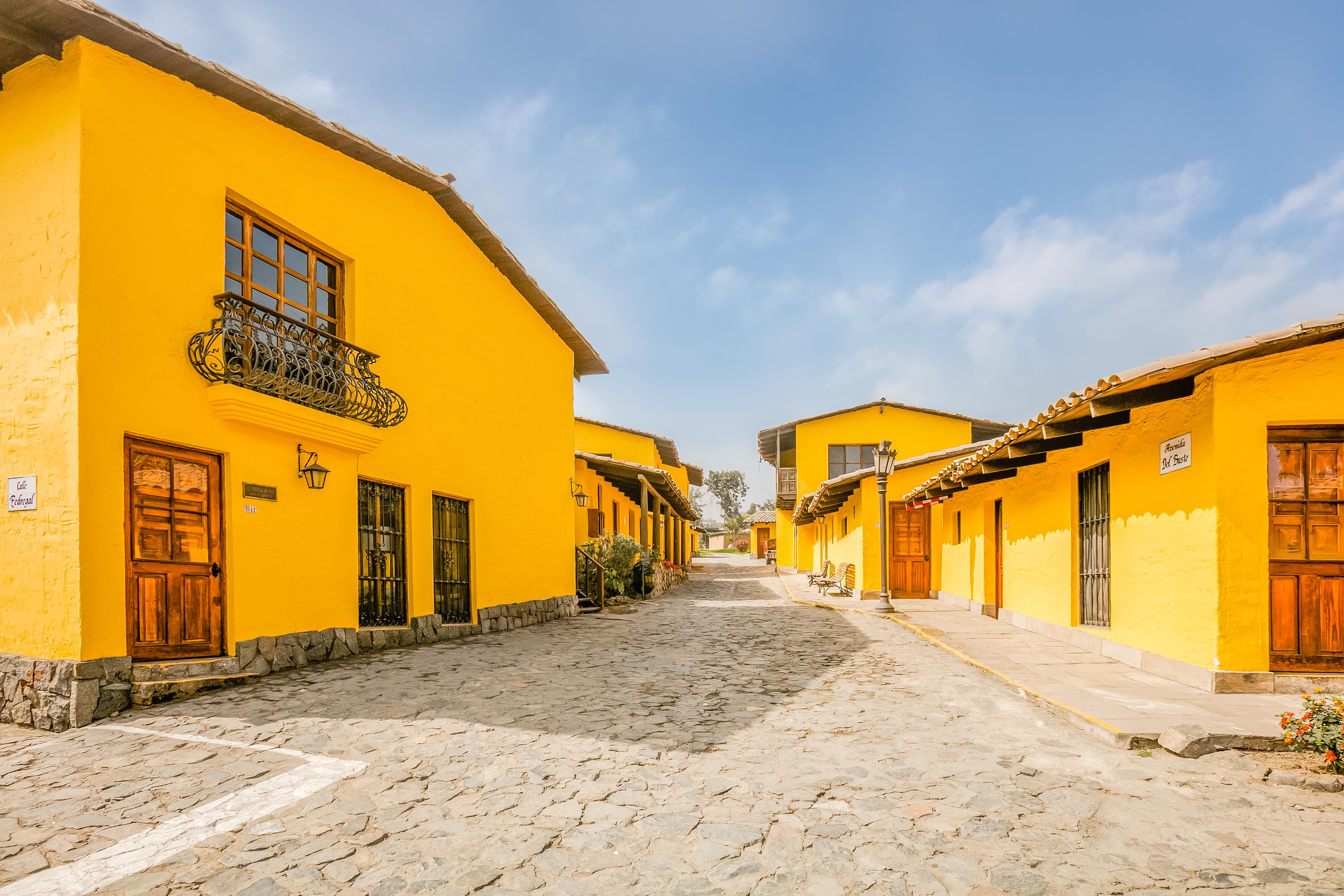 Decameron El Pueblo Hotel Lima Exterior photo