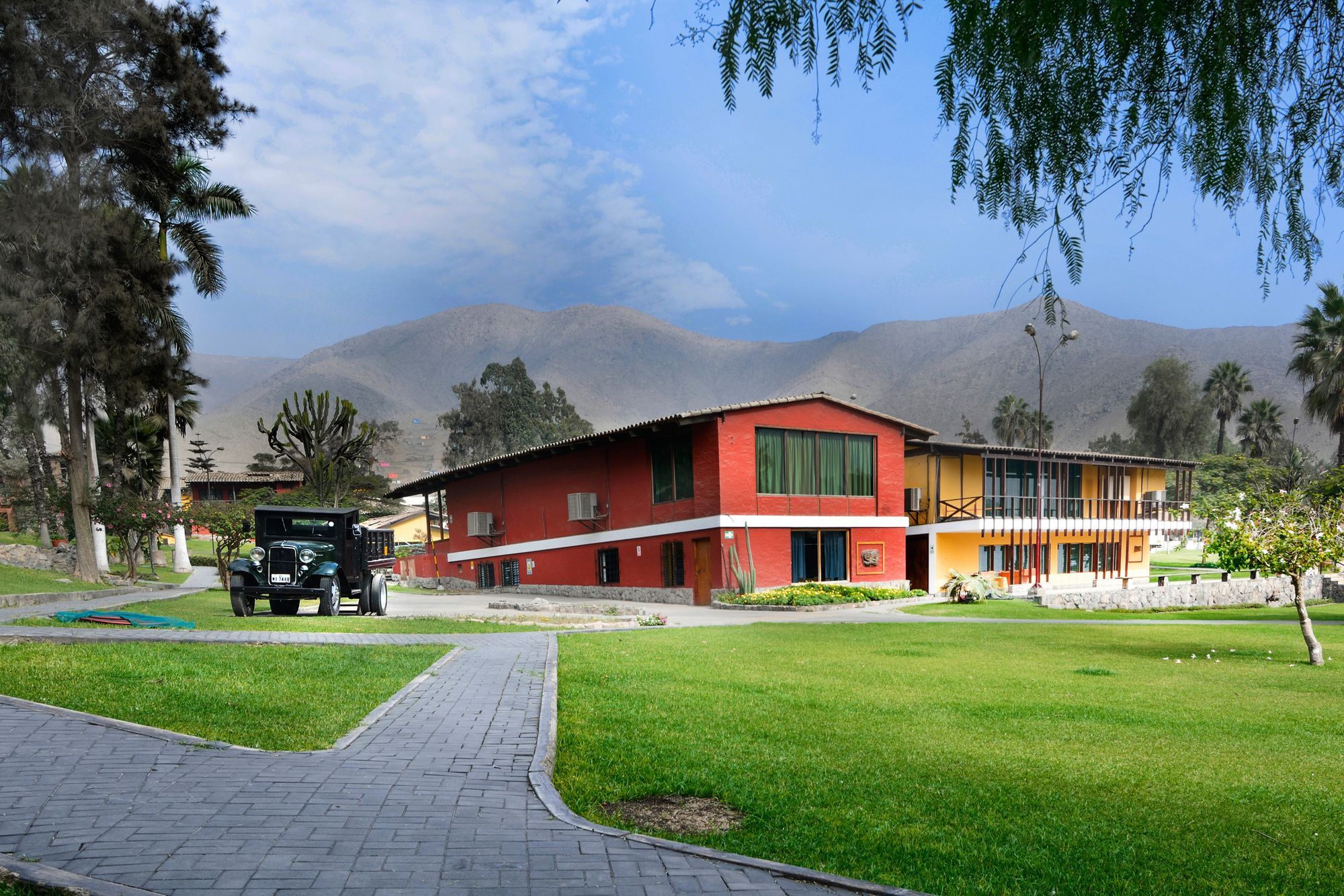 Decameron El Pueblo Hotel Lima Exterior photo